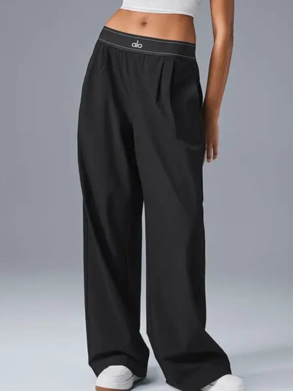 😊Women's Black ALO Yoga High Waist Straight Leg Suit Up Pants 🖤 NWT (30-inch) - Picture 8 of 9